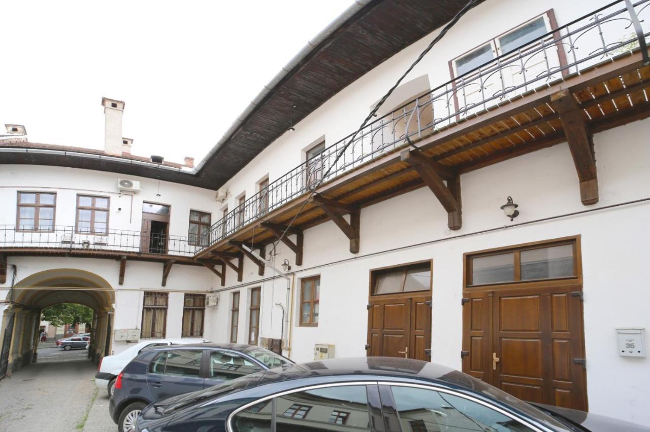 Virag Apartman Luxury Odorheiu Secuiesc Extérieur photo