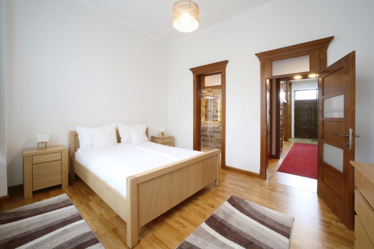 Virag Apartman Luxury Odorheiu Secuiesc Extérieur photo